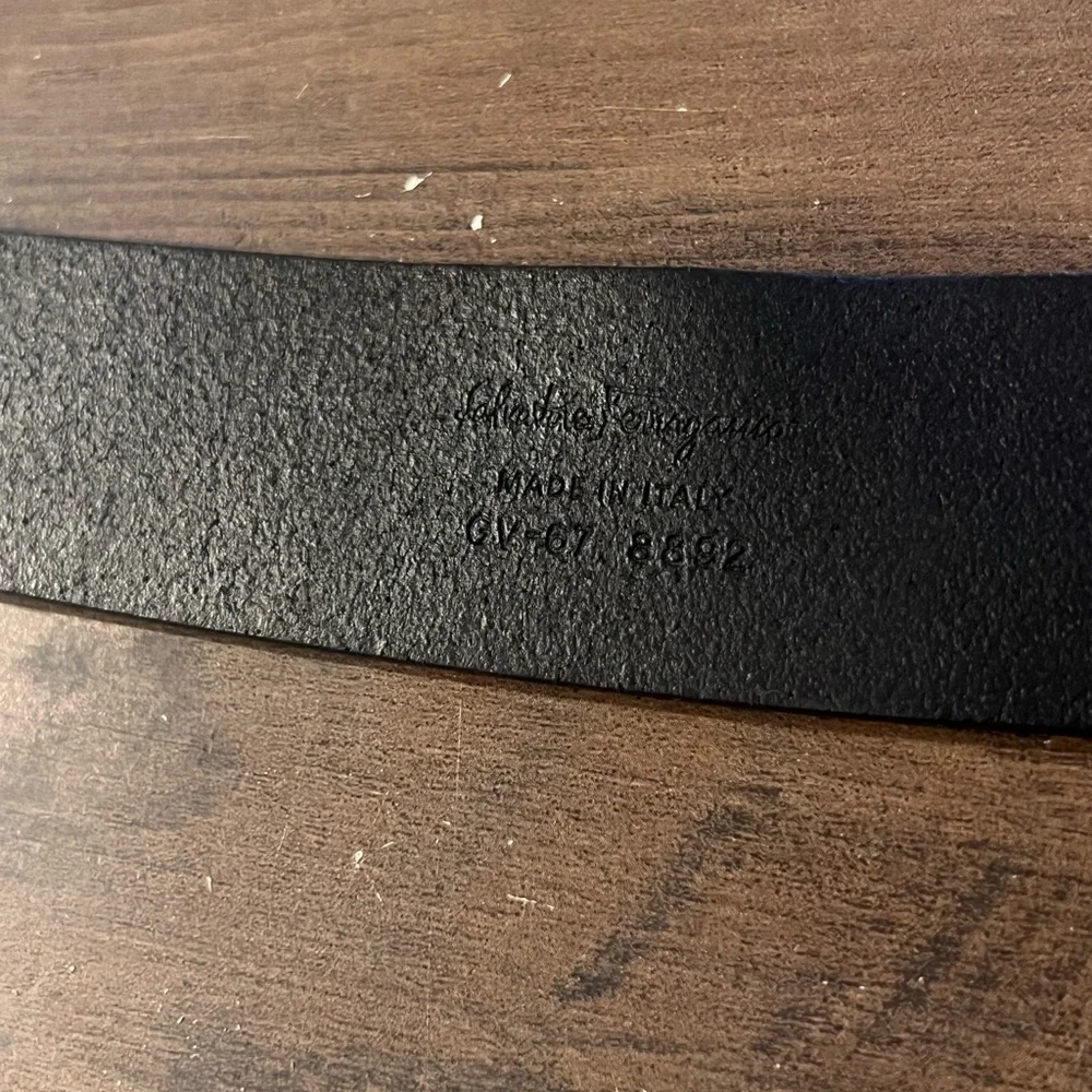 Salvatore Ferragamo Black Leather Belt - Picture 3 of 5